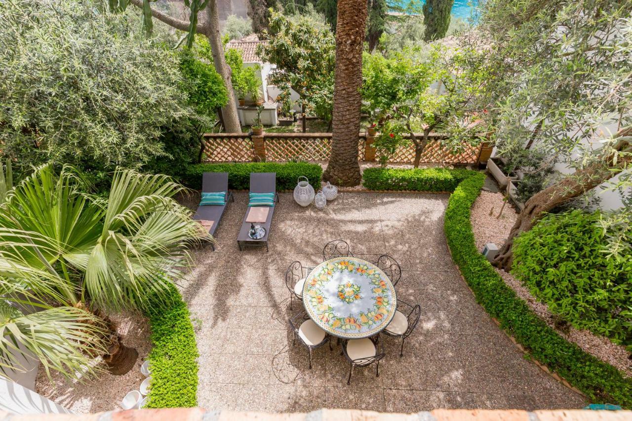 La Matrangela Charme Apartments タオルミーナ エクステリア 写真